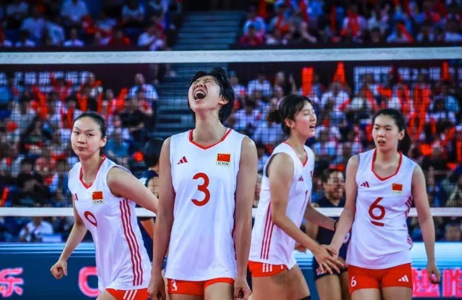 阿扎伦卡比赛视频   阿扎伦卡比赛视频