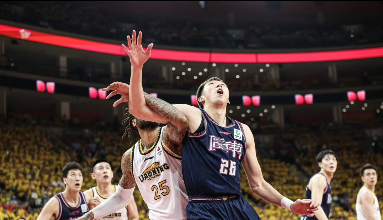 九游官方平台包含国际比赛日CBA季后赛传出新动向，底特律活塞内部沟通，管理层表态——话题不断，赛季目标并未改变的词条